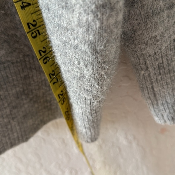 H&M Fine Knit Gray Basic Tunic Turtleneck Pullover Sweater Small - Picture 7 of 7